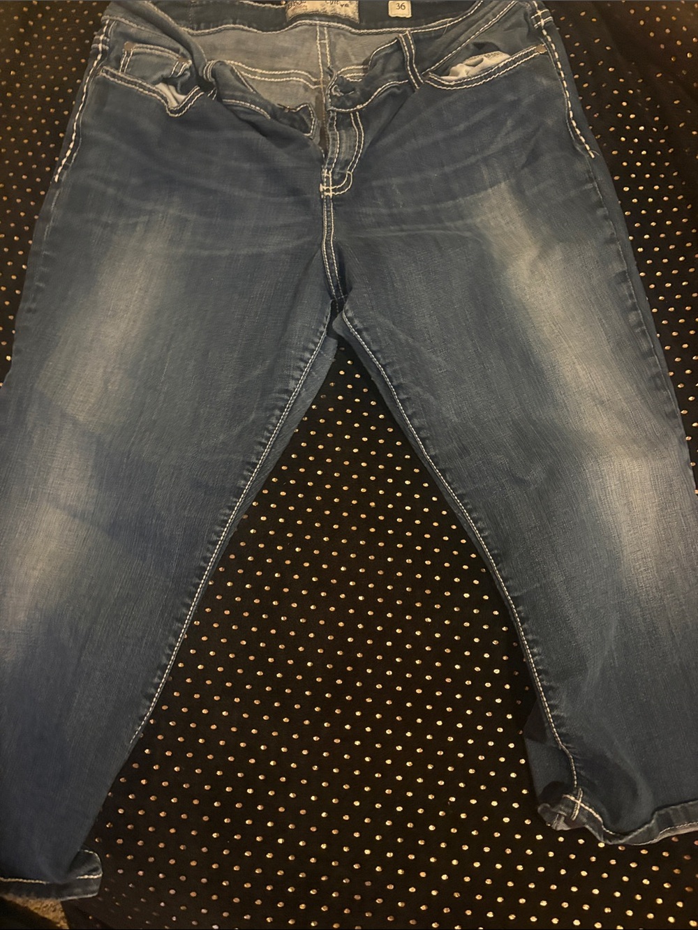 BKE Skinny capris in Medium Blue Wash